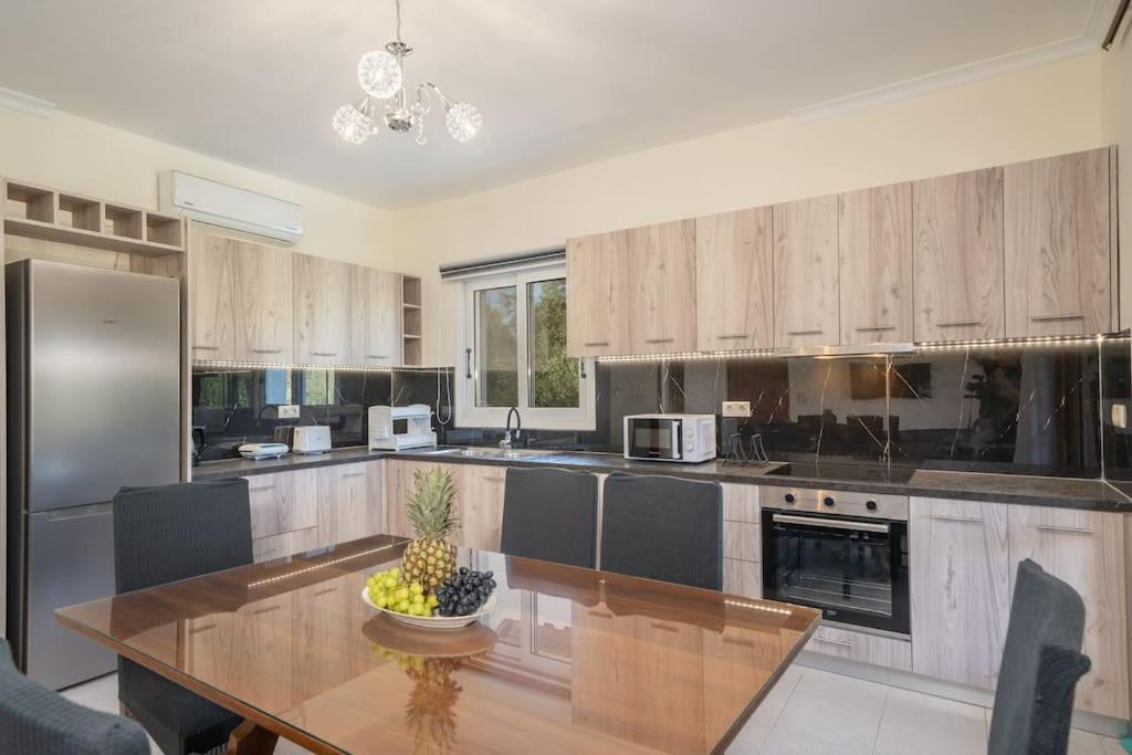 Afroditi Holiday Home- Green View Apartment Svoronata Zewnętrze zdjęcie